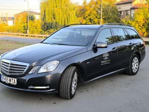 Vând Mercedes-Benz E 200 CDI, an 2011, break, diesel, cutie automată. — miniatura 4