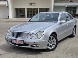Vând Mercedes-Benz E 200 CDI, an 2011, break, diesel, cutie automată. — miniatura 7