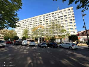 Apartament 3 camere Central — miniatura 1