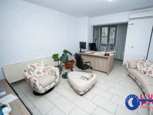 ID 3623 DE VÂNZARE Apartament 3 camere - CARTIER C5