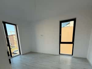 2 camere Eso Giroc 87000