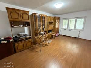 Apartament 3 camere ,decomandat, zona Arena Mall — miniatura 3