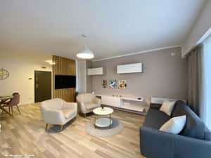 Apartament 2 camere, zona centrala - Scala Center, garaj