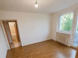 71.000 EURO  | APARTAMENT 2 CAMERE, PITESTI – NECESITA RENOVARE TOTALA — miniatura 3