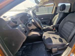 Dacia Duster 1.5 dci  4x4 Prestigiu — miniatura 5