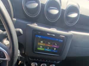 Dacia Duster 1.5 dci  4x4 Prestigiu — miniatura 8