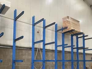Rafturi metalice cantilever depozitare materiale lungi — miniatura 7
