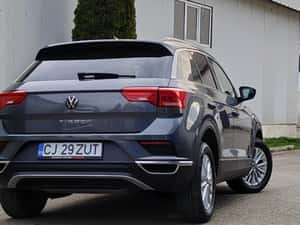 Volkswagen T-Roc SUV 2021, 180.000 km, 18.000 EUR — miniatura 4