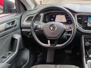 Volkswagen T-Roc SUV 2021, 180.000 km, 18.000 EUR — miniatura 5