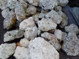 Roca filtranta, vulcanică, decorativa pentru acvarii, crapi koi,carasi — miniatura 8