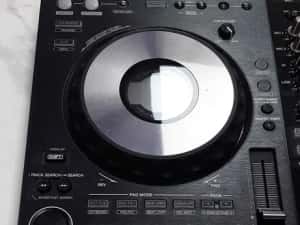 Used Products Dorobanti/Consola DJ Pioneer DDJ-800, Ecran LCD Color + Case UDG MK3 Plus /Garantie 12 LUNI — miniatura 4