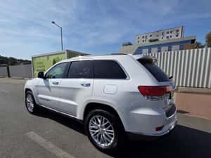 Jeep Grand Cherokee Automată 250 HP Diesel - 25.000 EUR - 79.100 km — miniatura 2