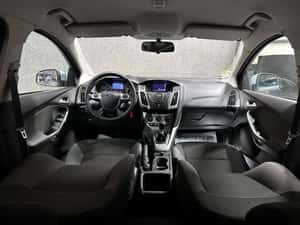 Ford Focus Titanium 1.6 Diesel, 2011, 173.000 km — miniatura 5