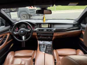 BMW 535d xDrive Facelift / 2017 / M550d / LED / Starlight / 313cp — miniatura 8