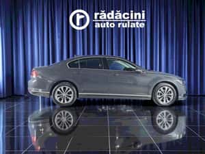 Volkswagen Passat Automată 150 HP Diesel — miniatura 5