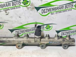 Rampa injectoare Fiat Stilo prima generatie — miniatura 2