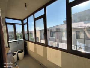 Vand apartament 2 camere — miniatura 3