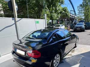 BMW 320 cu dotări premium, 5.200 EUR — miniatura 3
