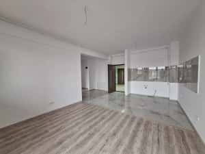 Disponibil imediat. 2 locuri de parcare in CF. 73 mp utili. 2 bai si dressing. — miniatura 3
