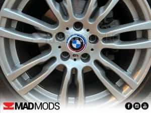 Set 5 Stickere Embleme Logo M jante BMW Seria 1 2 3 4 5 6 7 8 X i — miniatura 5