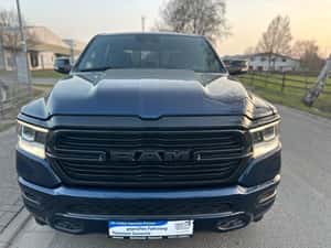 Dodge RAM SUV 401 CP Automat 2023 — miniatura 2