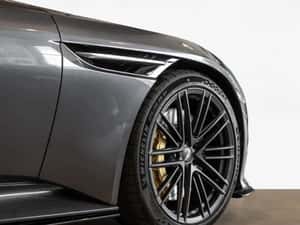 Aston Martin DB12 Sport / Coupe — miniatura 6