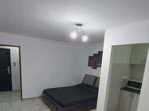 Garsoniera de inchiriat in Pitesti, Craiovei, foarte aproape de centru — miniatura 3