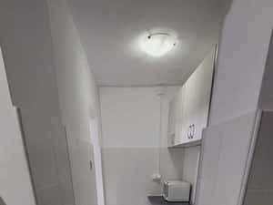 Garsoniera de inchiriat in Pitesti, Craiovei, foarte aproape de centru — miniatura 6