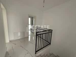 Duplex cu 5 camere in Dumbravita — miniatura 6