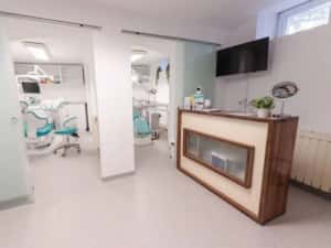 Ofer spre închiriere cabinet stomatologic  — miniatura 5