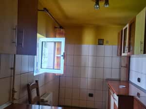 3 camere la vilă, etaj 2,  pod și boxă - Ultracentral — miniatura 6
