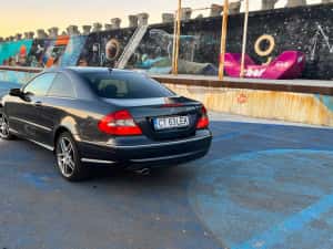 Mercedes-Benz CLK 320 CDI Avantgarde | 2009 | Pillarless Coupe | Istoric Service Germania