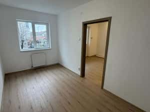 Apartament 3 camere ETAJ 1 in Sibiu, Aleea Șteaza — miniatura 4