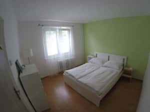 De inchiriat apartament cu o camera in zona Olimpia-Stadion