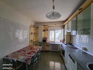 Apartament 3 camere decomandate, bd. 21 Decembrie, zona The Office — miniatura 2