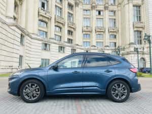 Ford Kuga Plug in Hybrid — miniatura 3