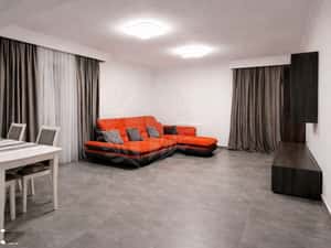 Apartament 3 camere, 2 bai, parcare proprie, cartier Albert, Ploiesti — miniatura 3