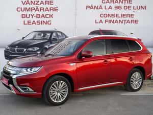 Mitsubishi Outlander 2021 Hibrid 135 CP Automată — miniatura 3