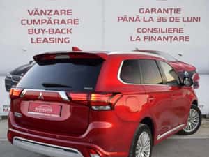 Mitsubishi Outlander 2021 Hibrid 135 CP Automată — miniatura 5
