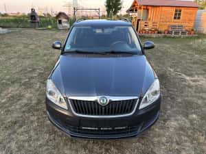 Skoda Fabia Family 1.2 benzina facelift 2011 — miniatura 5