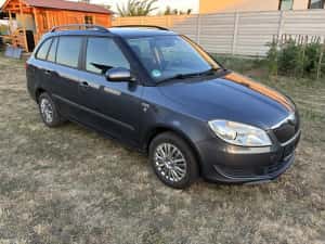 Skoda Fabia Family 1.2 benzina facelift 2011 — miniatura 9