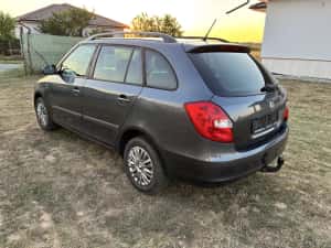 Skoda Fabia Family 1.2 benzina facelift 2011 — miniatura 10