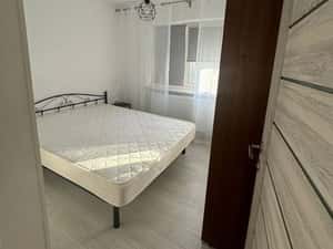 Închiriez apartament ultracentral — miniatura 5