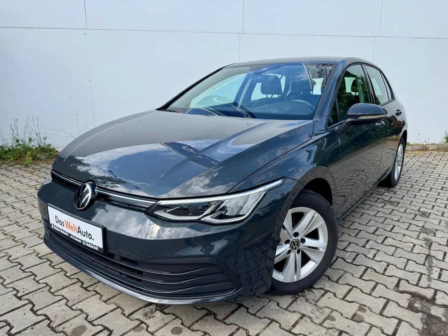 Volkswagen Golf Manuală 110 HP Benzină - 2022 — fotografie 1 din 7