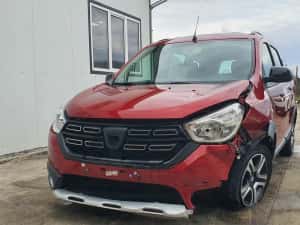 Dacia Lodgy Stepway 15dci 7 locuri 2020 78000km avariat lovit