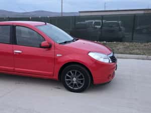 Dacia Sandero Laureate 1.4 mpi multiple dotări model export — miniatura 2