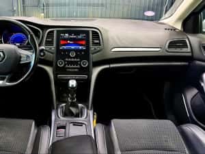 Renault Megane IV Bose Edition 1.3 TCE + GPL — miniatura 6