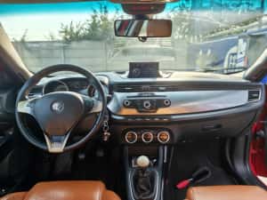 Alfa Romeo giulietta 1.6 jtdm 105cp — miniatura 3