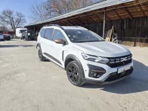 Dacia Jogger Hibrid 2024 Extreme 7 locuri Automata  20 mii k Avariat