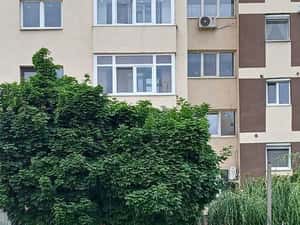 Chirie apartament 2 camere, et.1, central (langa spitalul municipal) — miniatura 2